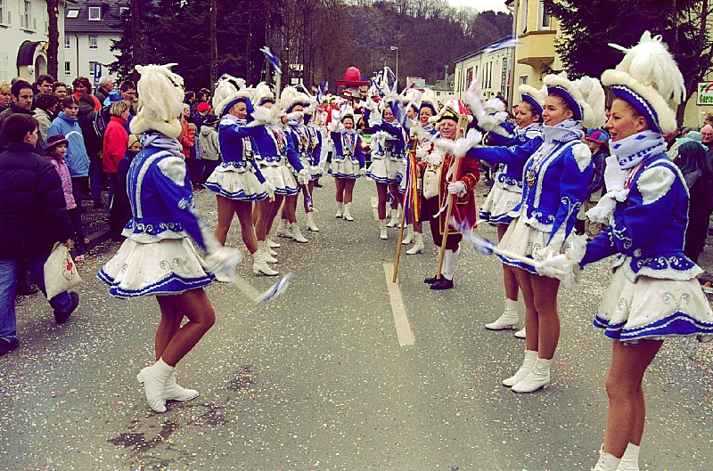 Veilchendienstagszug 2003_2