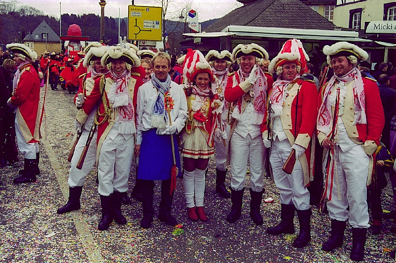 Veilchendienstagszug 2003_6