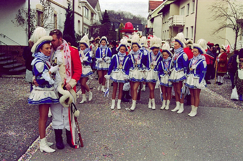 Veilchendienstagszug 2003_9
